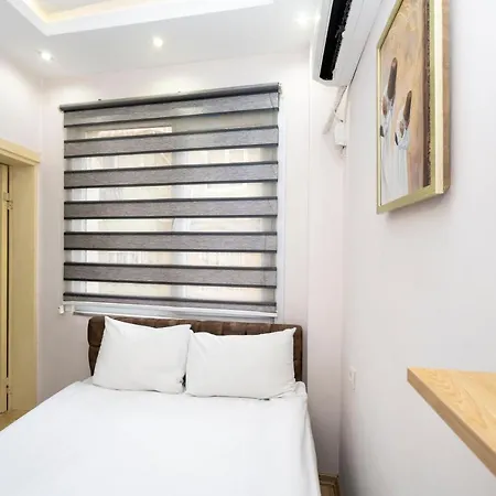Taksim Aparthotel 3*