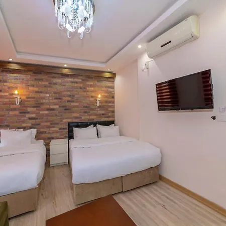 Aparthotel Taksim 3*