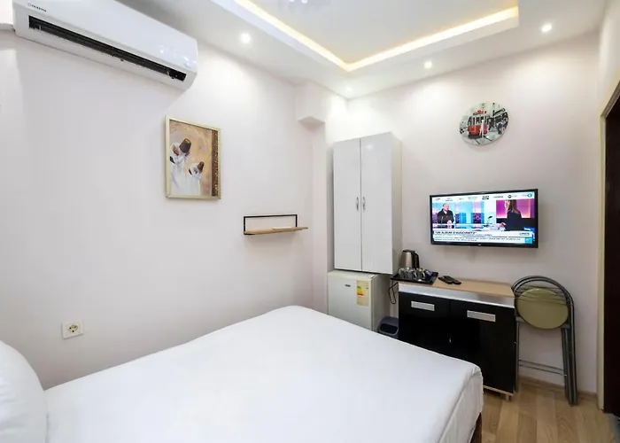 מלון דירות Taksim 3*