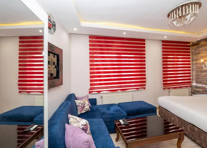 מלון דירות Taksim 3*